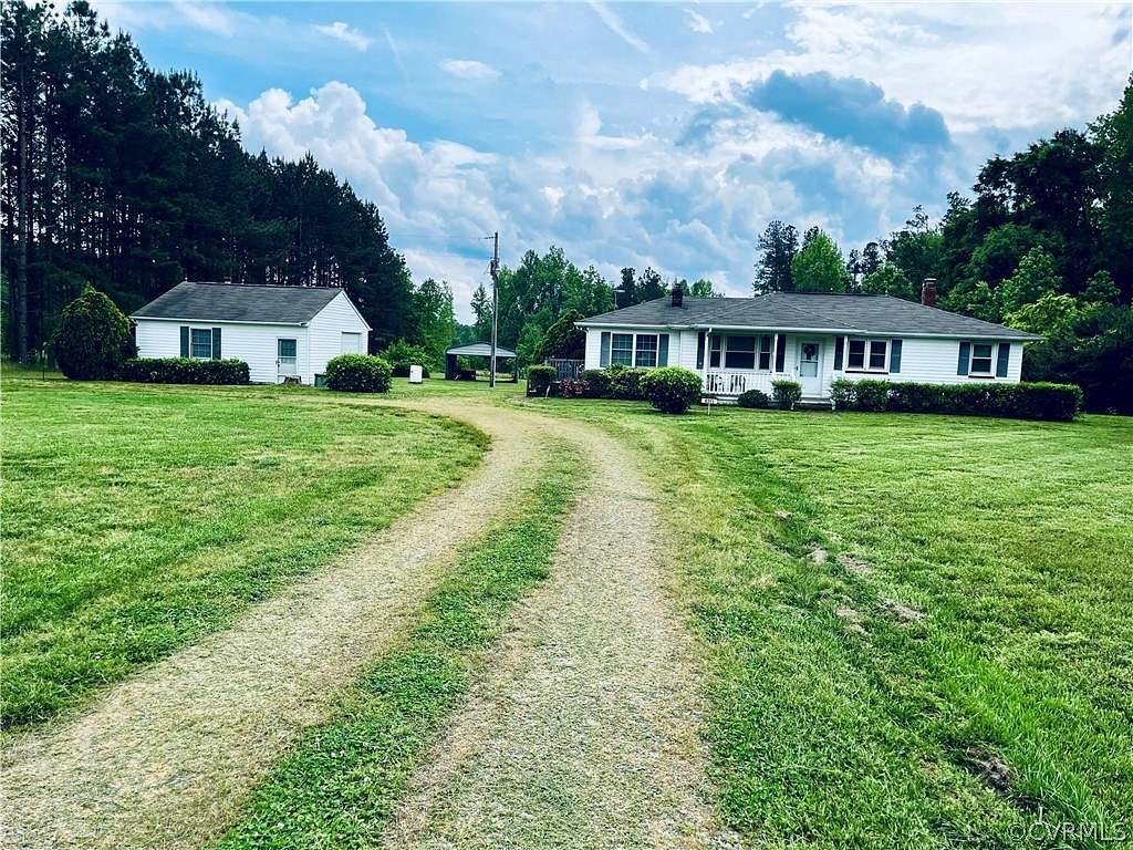 6.7 Acres of Residential Land with Home for Sale in Amelia Court House, Virginia