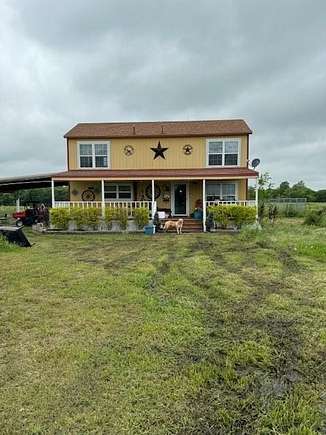 3.2 Acres of Residential Land with Home for Sale in Ladonia, Texas