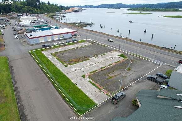 0.86 Acres of Commercial Land for Sale in Coos Bay, Oregon