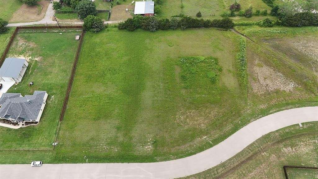 1.6 Acres of Residential Land for Sale in Waxahachie, Texas