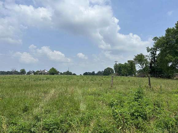 5.5 Acres of Land for Sale in Troup, Texas