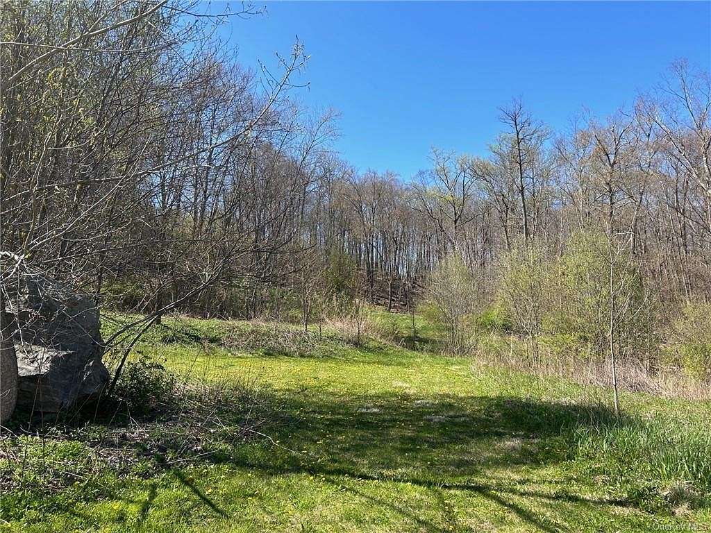 11 Acres of Land for Sale in Tuxedo Town, New York