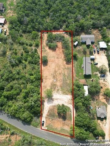 1.4 Acres of Residential Land for Sale in Von Ormy, Texas