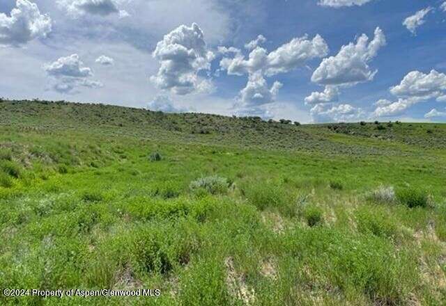 1.5 Acres of Residential Land for Sale in Craig, Colorado
