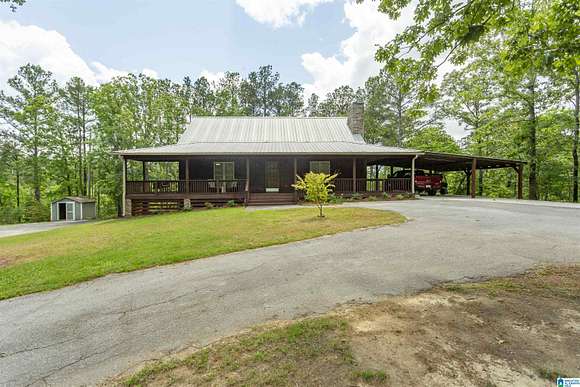 20.7 Acres of Agricultural Land with Home for Sale in Columbiana, Alabama
