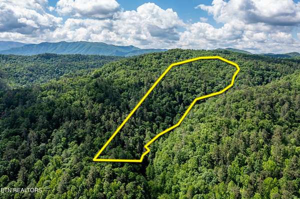 22.3 Acres of Recreational Land for Sale in Walland, Tennessee