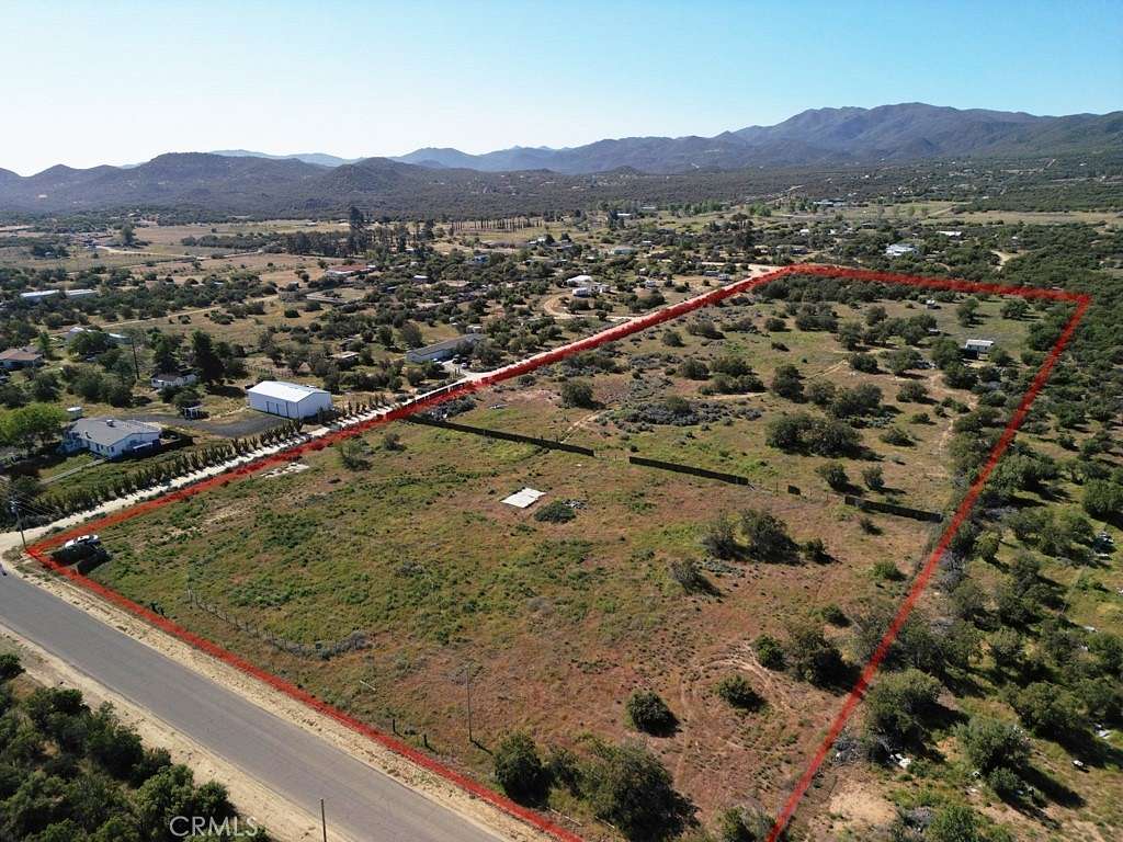 13 Acres of Land for Sale in Anza, California