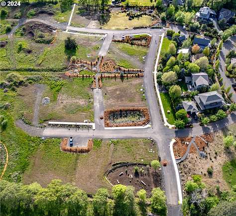 0.12 Acres of Residential Land for Sale in Hood River, Oregon