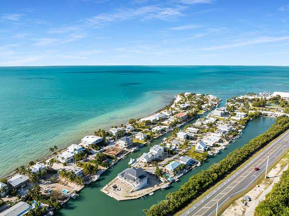 Residential Land for Sale in Lower Matecumbe Key, Florida