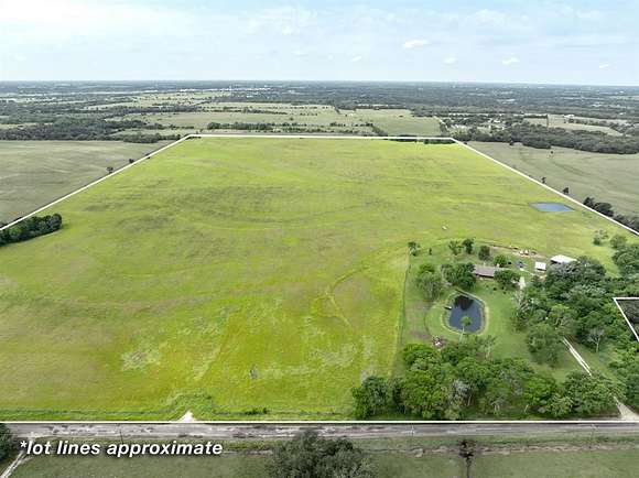 100 Acres of Agricultural Land with Home for Sale in Wills Point, Texas