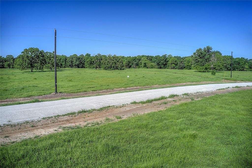 10.01 Acres of Land for Sale in Paris, Texas