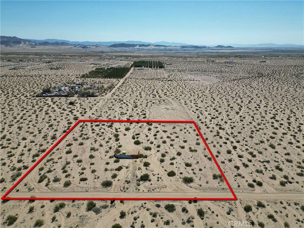 2.5 Acres of Land for Sale in Twentynine Palms, California