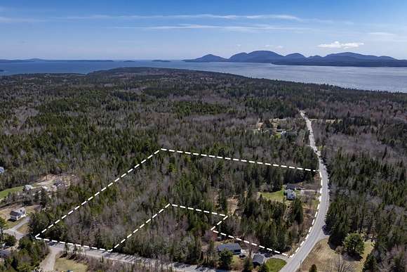 10.5 Acres of Recreational Land with Home for Sale in Hancock, Maine