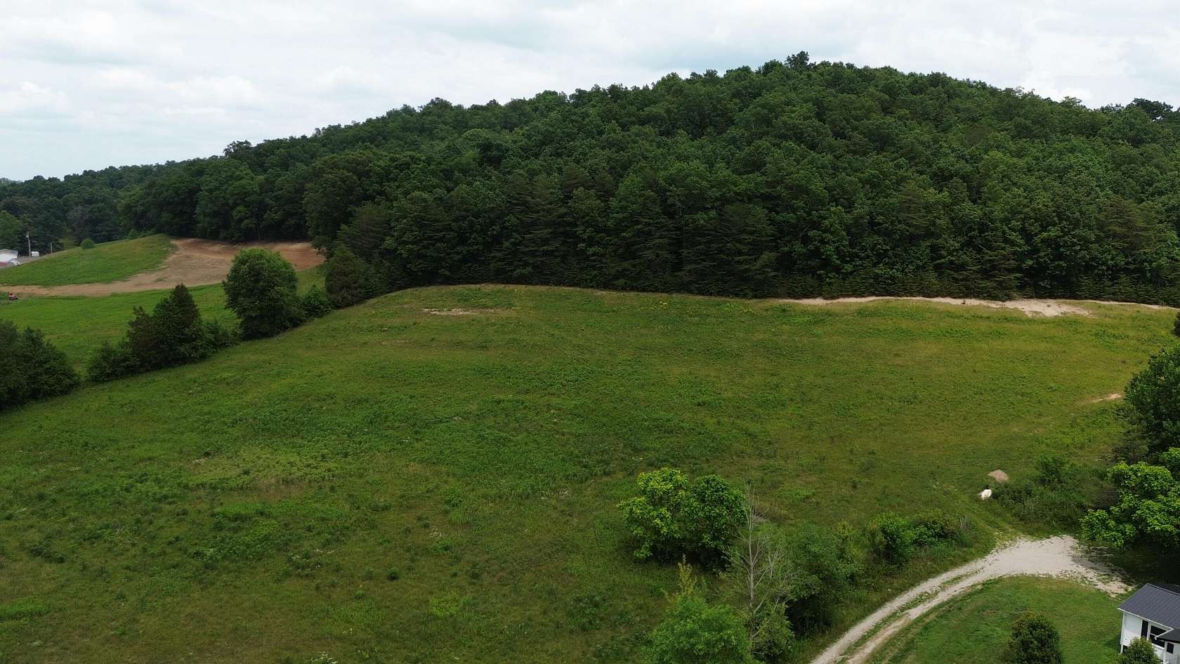 6.7 Acres of Agricultural Land for Sale in Jeffersonville, Kentucky