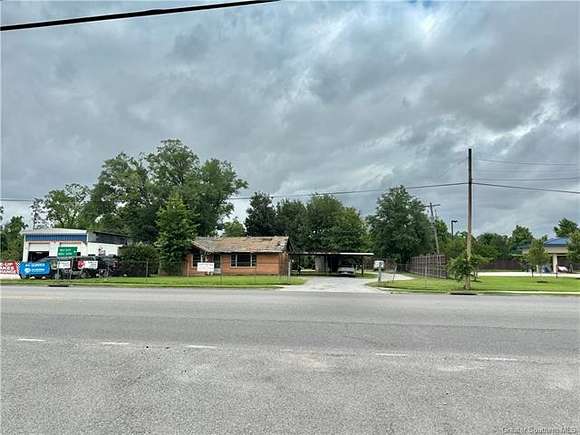 0.49 Acres of Commercial Land for Sale in Lake Charles, Louisiana