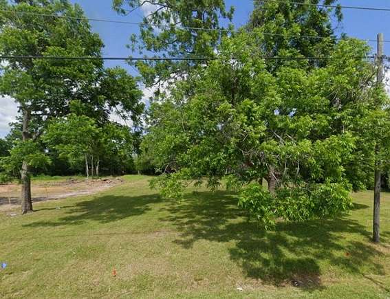 0.41 Acres of Residential Land for Sale in Angleton, Texas