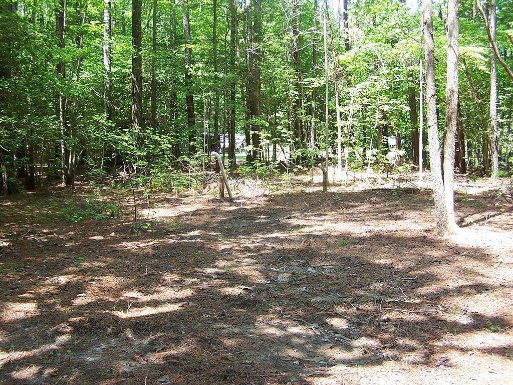 1.1 Acres of Residential Land for Sale in Heathsville, Virginia