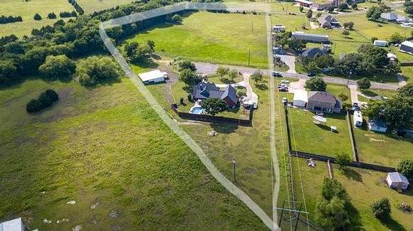 6.344 Acres of Land with Home for Sale in Red Oak, Texas