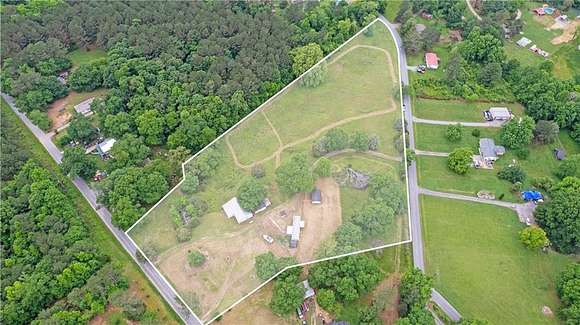 6.2 Acres of Residential Land with Home for Sale in Cedartown, Georgia