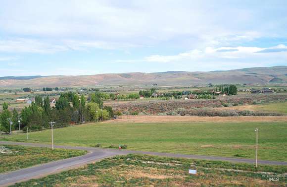 1 Acre of Land for Sale in Kimberly, Idaho