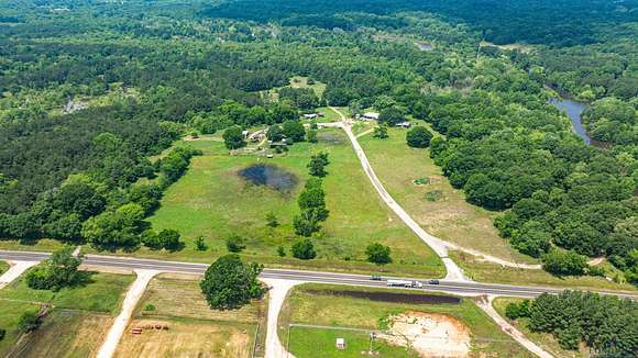18.4 Acres of Land for Sale in Kilgore, Texas