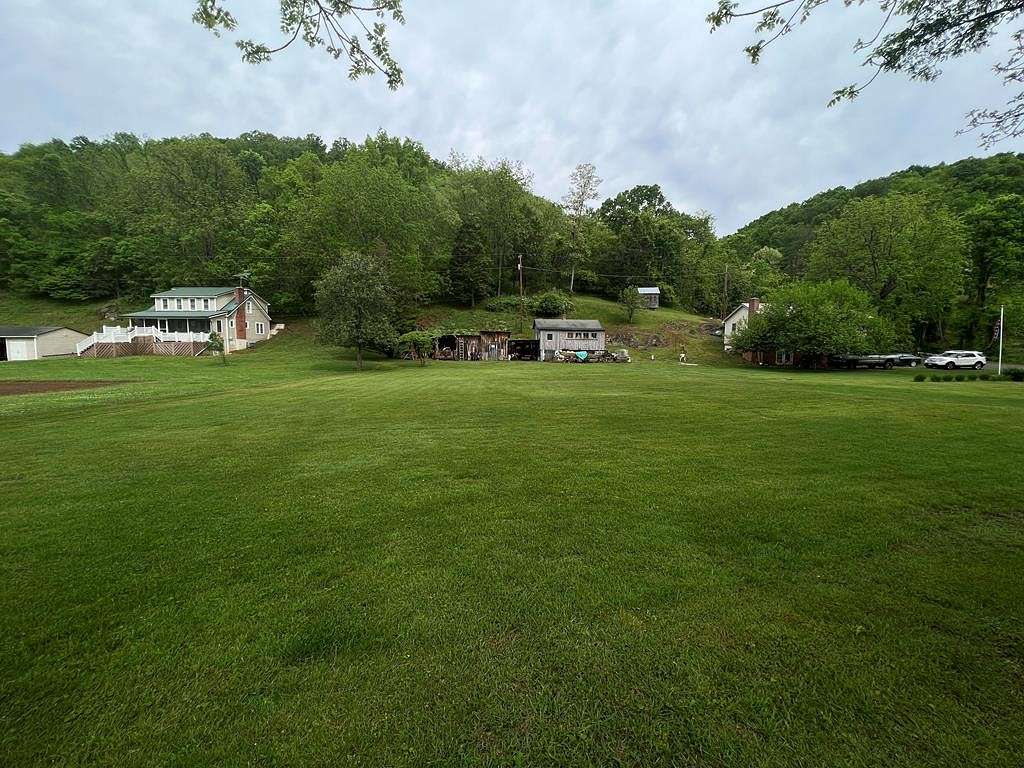 1.5 Acres of Residential Land for Sale in Draper, Virginia