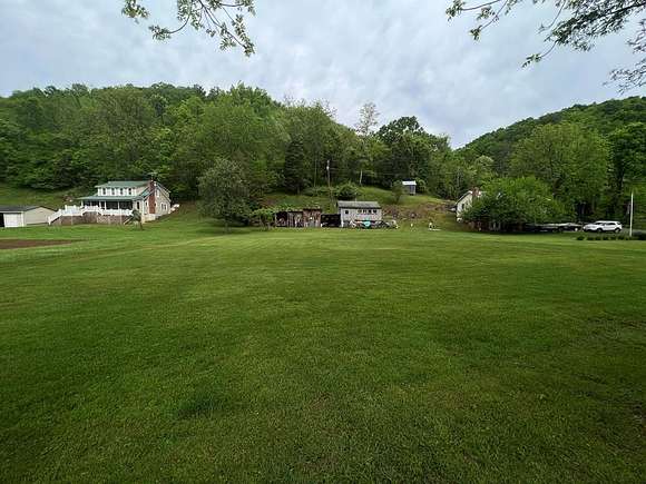 1.5 Acres of Residential Land for Sale in Draper, Virginia