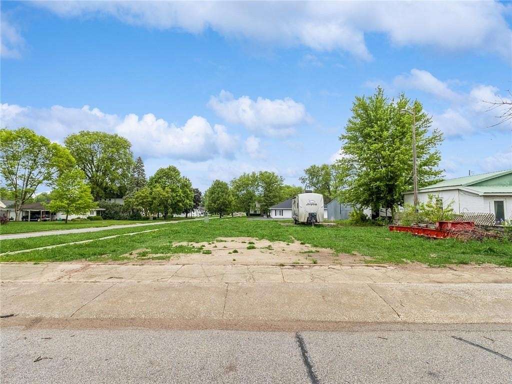0.3 Acres of Land for Sale in Earlham, Iowa