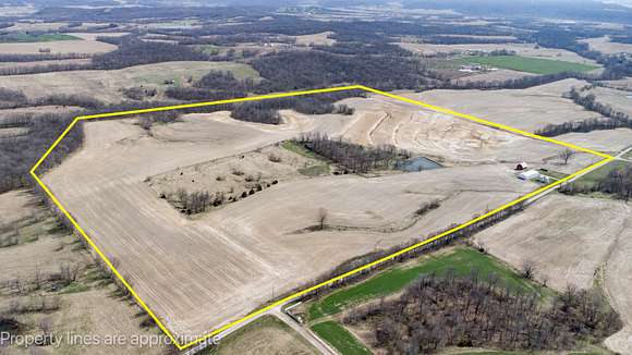 123 Acres of Land for Sale in Pleasant Hill, Illinois