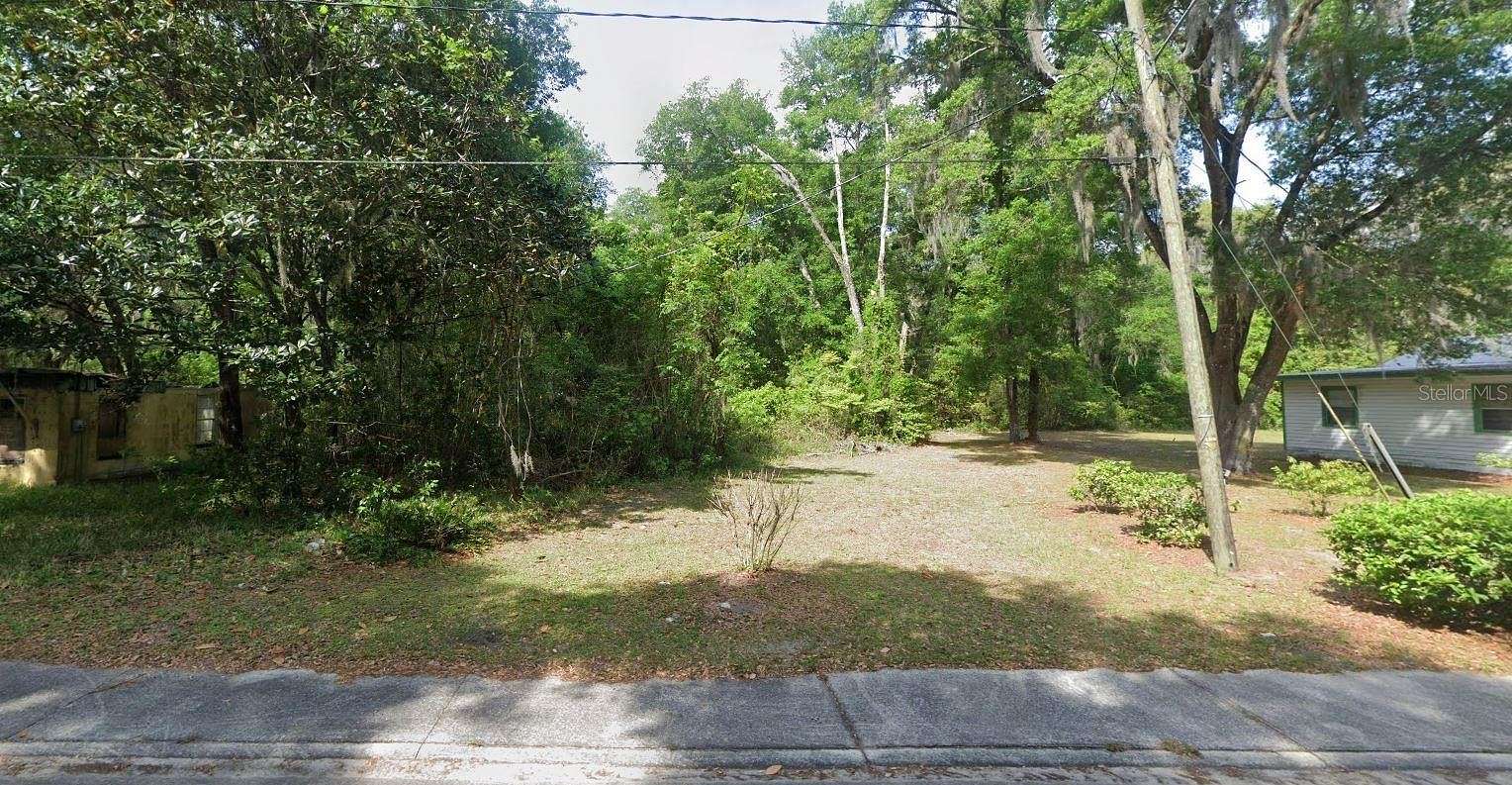 0.26 Acres of Residential Land for Sale in Crescent City, Florida