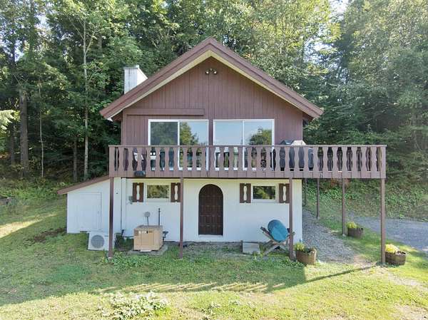 2.16 Acres of Land with Home for Sale in Stowe, Vermont