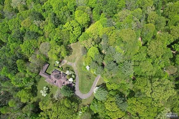 35 Acres of Land with Home for Sale in Mahwah, New Jersey