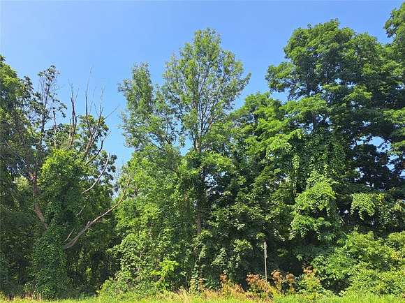 0.5 Acres of Residential Land for Sale in Sodus, New York