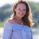 Jennifer Robertson