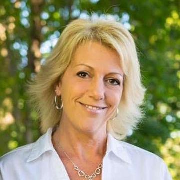 Kelli May