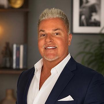 Michael Johnigean