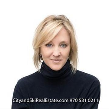 Julie Ray